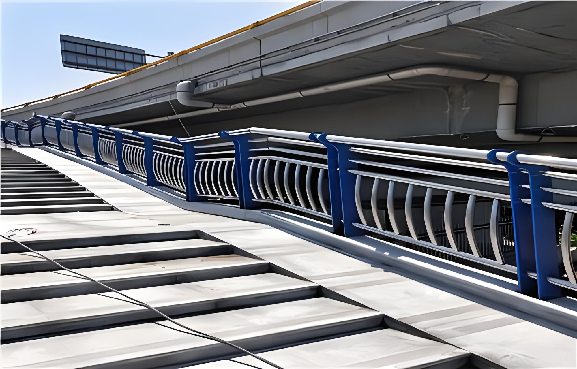 塔城不锈钢桥梁护栏维护方案：确保安全，延长使用寿命